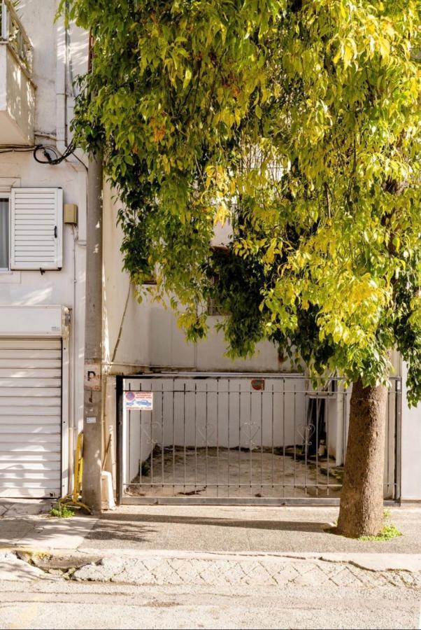 Loft With Private Parking Atenas Exterior foto